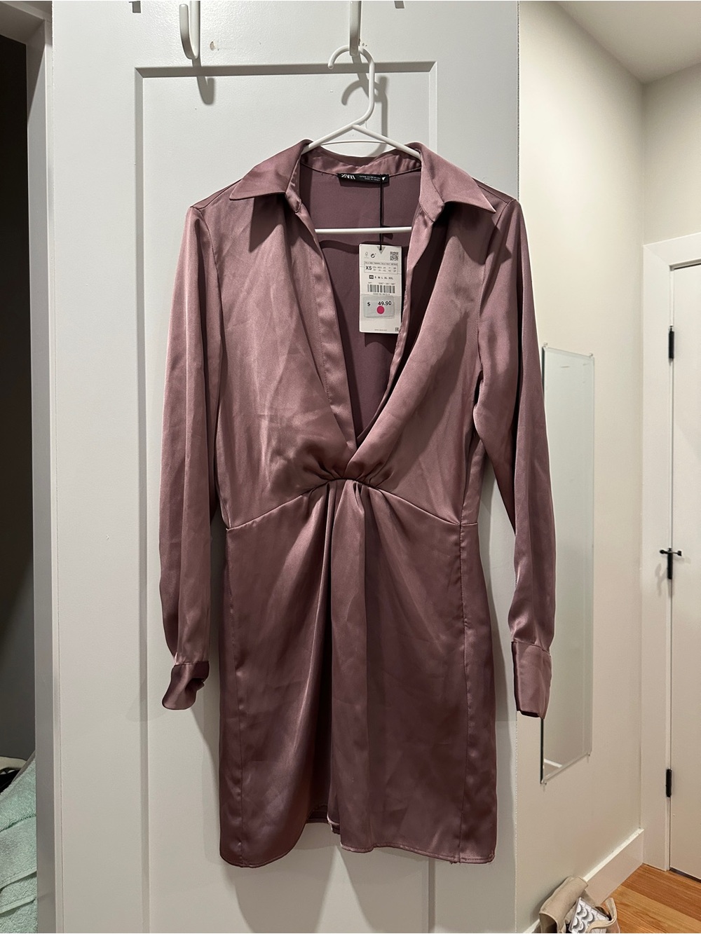 Wilfred Rose Dusty Pink Twist-Front Long Sleeve Dress
